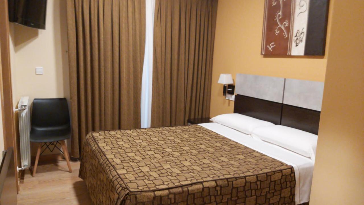 Hotel Reigosa Понтеведра Экстерьер фото